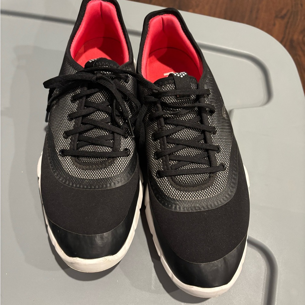 Puma Ignite Black and Pink women’s golf Sneakers